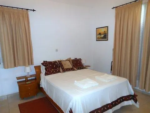 Samantha Semesterbostad *